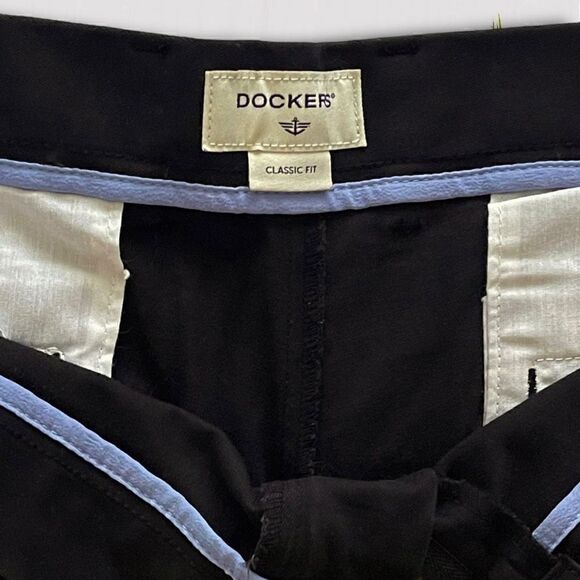 Dockers Black Signature Khakis Classic Fit Sz 38X34 - Picture 8 of 13
